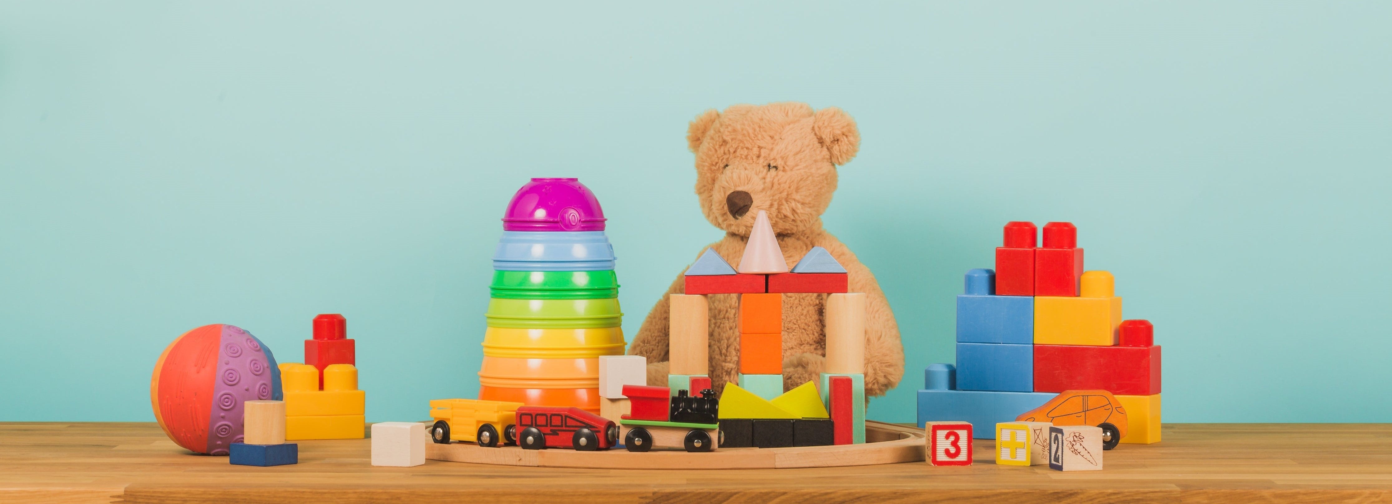 Hochwertiges Spielzeug für Babys und Kinder